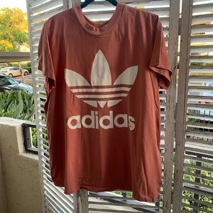Adidas blush womans tee